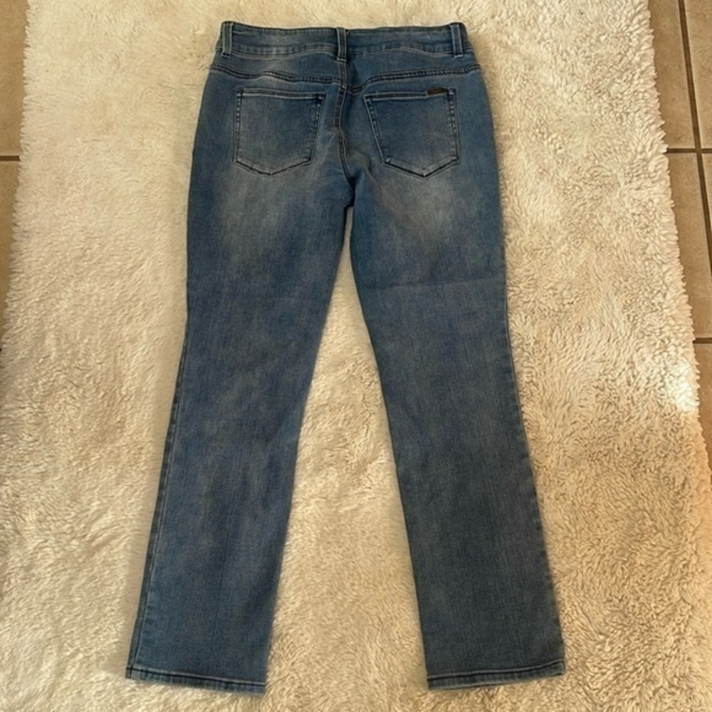 𝅺Chicos So Slimming Straight Leg Stretch Jeans Sz 0.5 Short US 6
